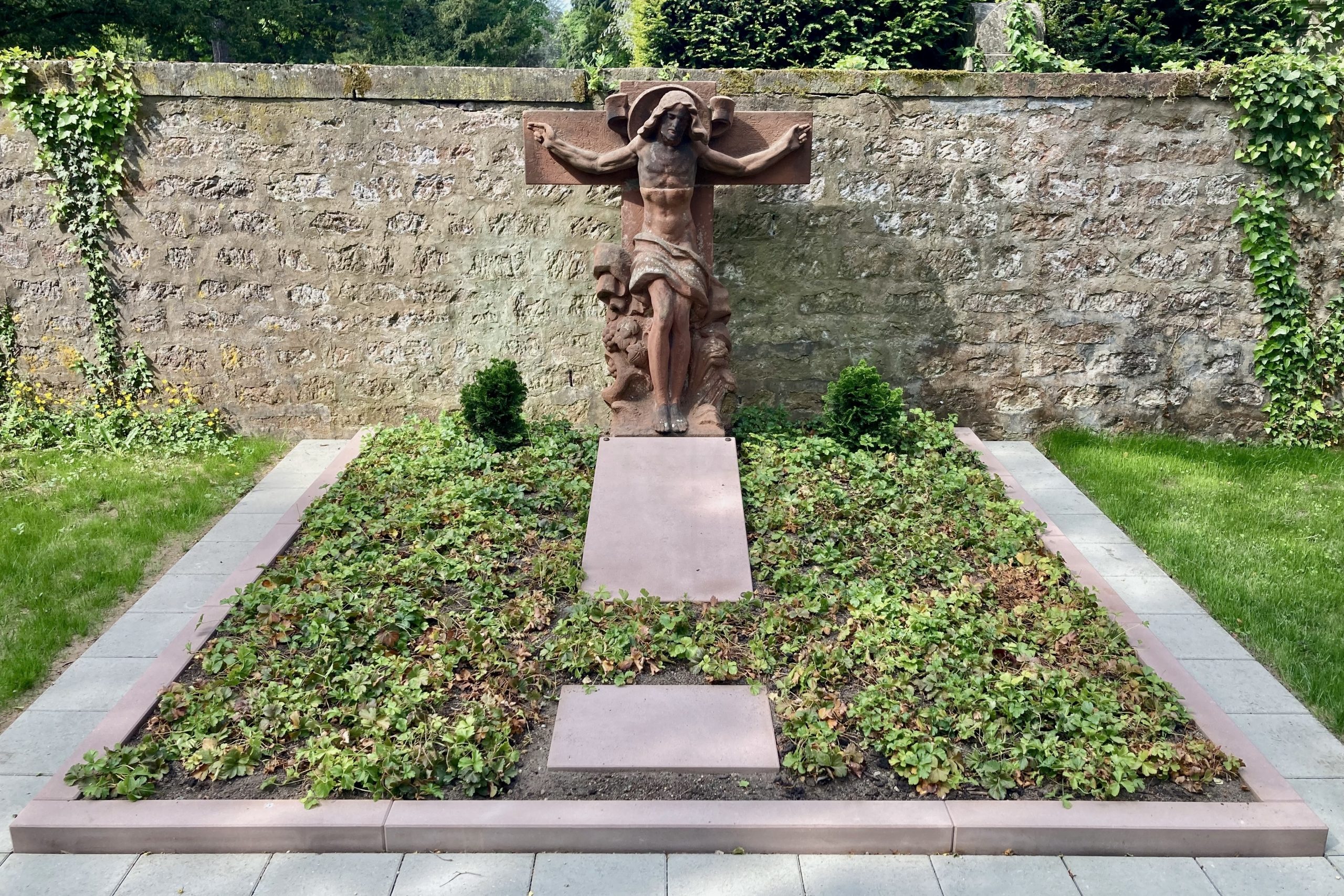 Historisches Urnengemeinschaftsgrab Hauptfriedhof
